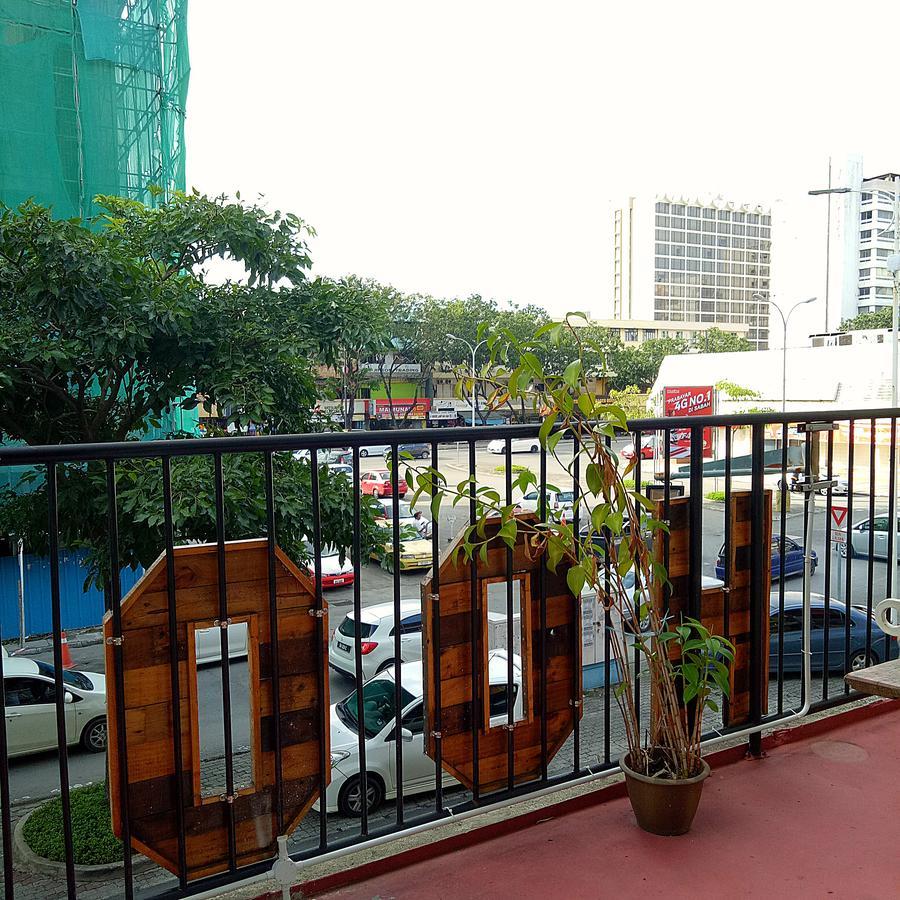 Hood Hostel โกตาคินาบาลู ภายนอก รูปภาพ